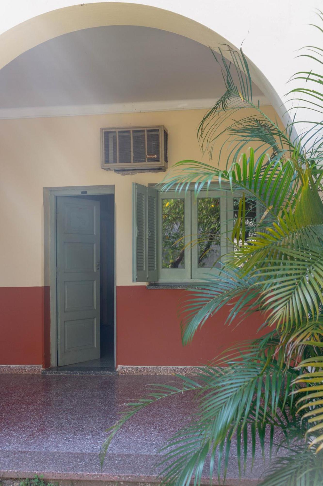 Alojamiento En Pleno Centro De Corrientes Eksteriør bilde